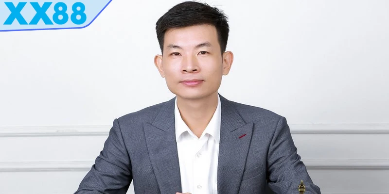 CEO Huỳnh Jame